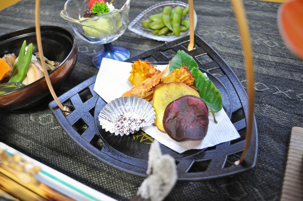 Kiyotsukan Hotel Tokamachi Zewnętrze zdjęcie